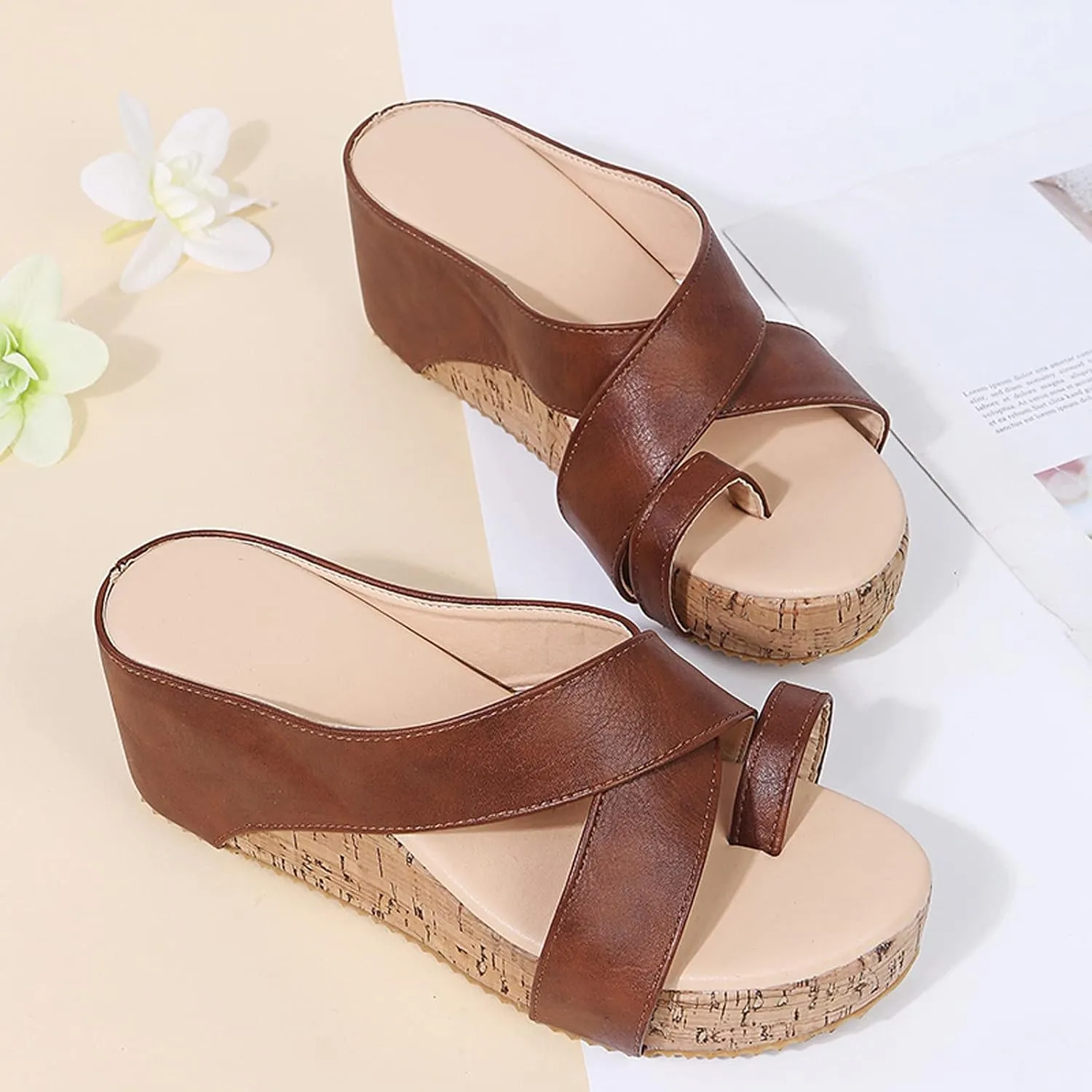 Eduavar Sandals for Women Dressy Summer, Women's Sandals Dressy Summer Beach Sandals Lace Trim Ring Toe Floral Flat Sandals