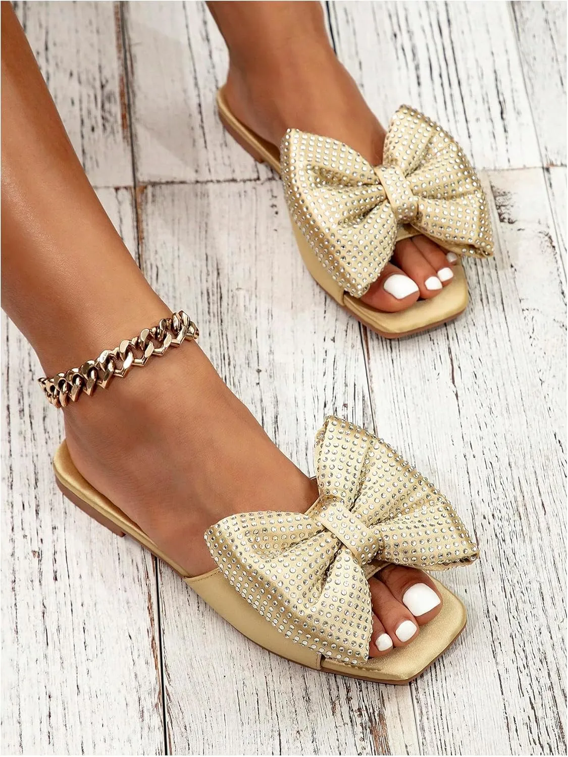 GORGLITTER Women's Bow Flat Sandals Dressy Square Open Toe Sandals Comfortable Slip On Slide Sandals