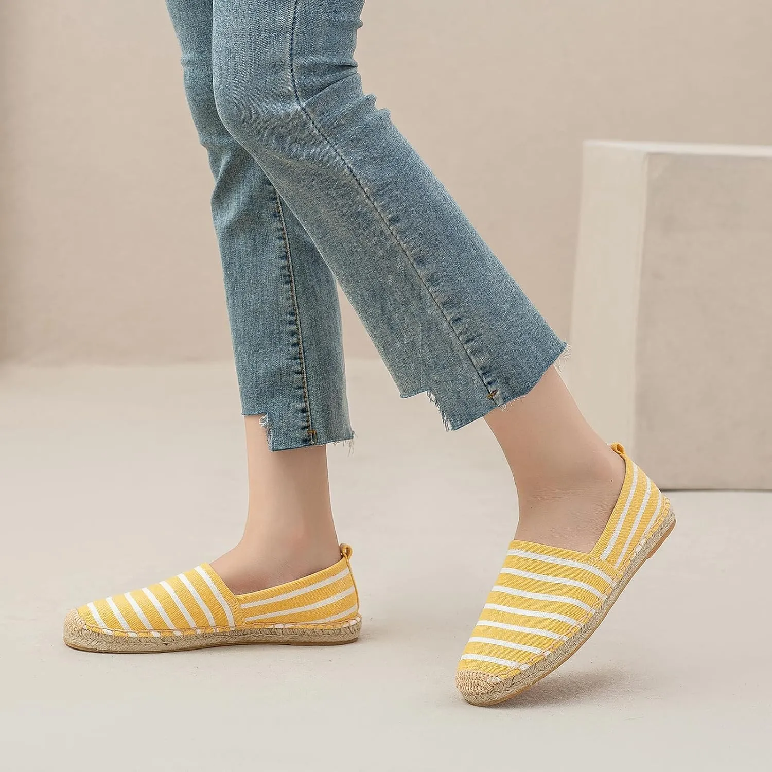 Women's Espadrilles Loafers Closed Toe Comfortable Canvas Flats Slip-on Spring Casual Espadrille Sole Flat Shoes